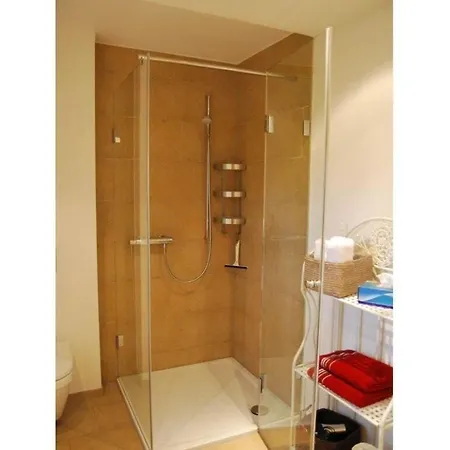 Апартаменты Old Warehouse *