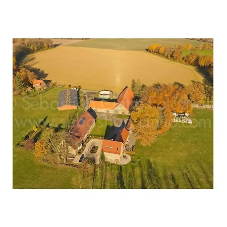 Old Warehouse Апартаменты *