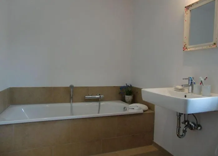 Old Warehouse 公寓