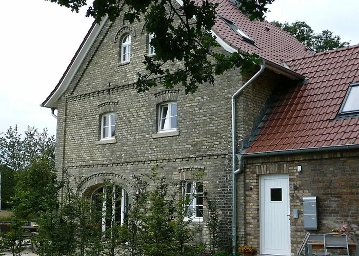 Old Warehouse 蒙斯特